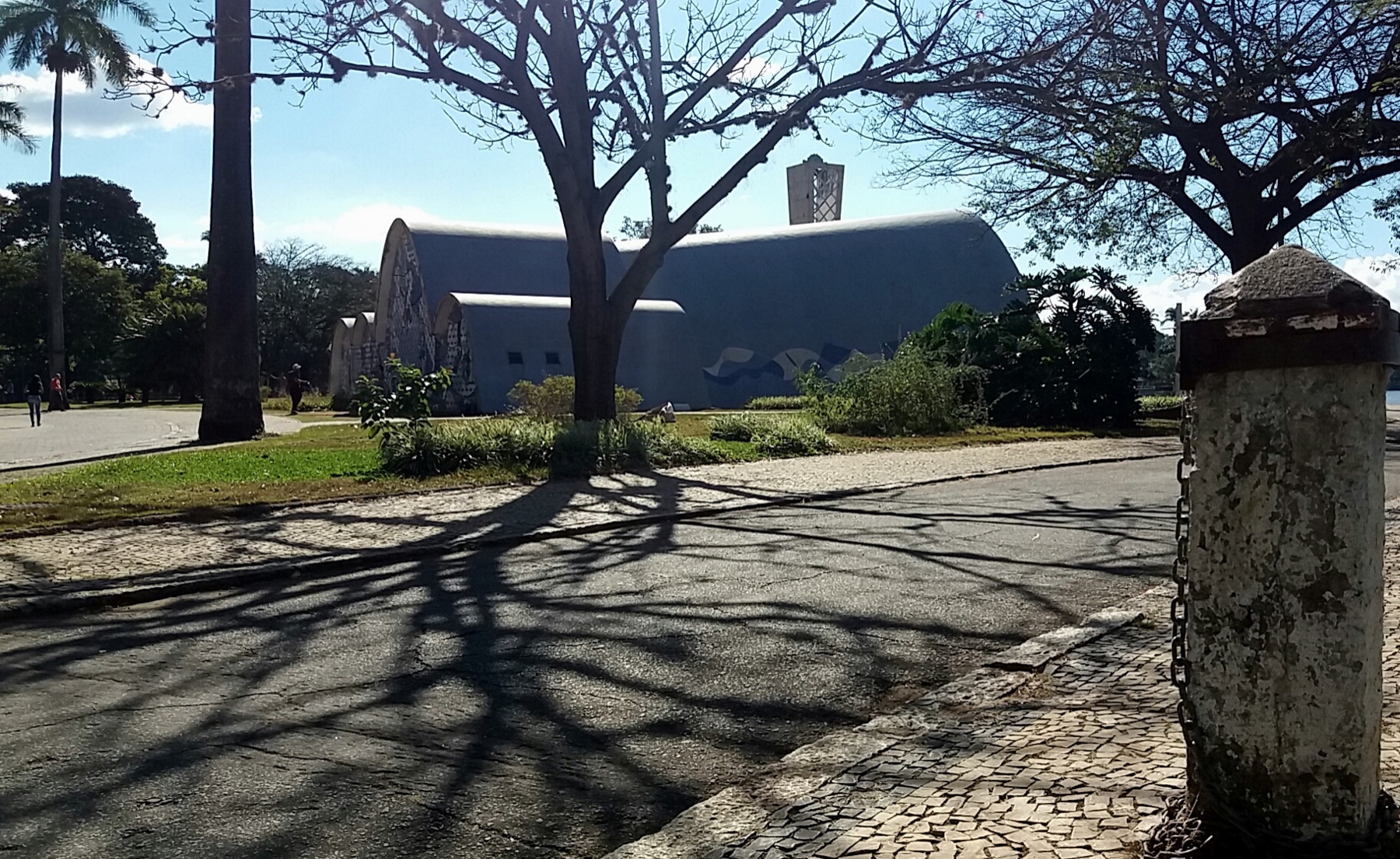 Igreja de São Francisco de Assis na Pampulha, Belo Horizonte; fotografia de setembro de 2018