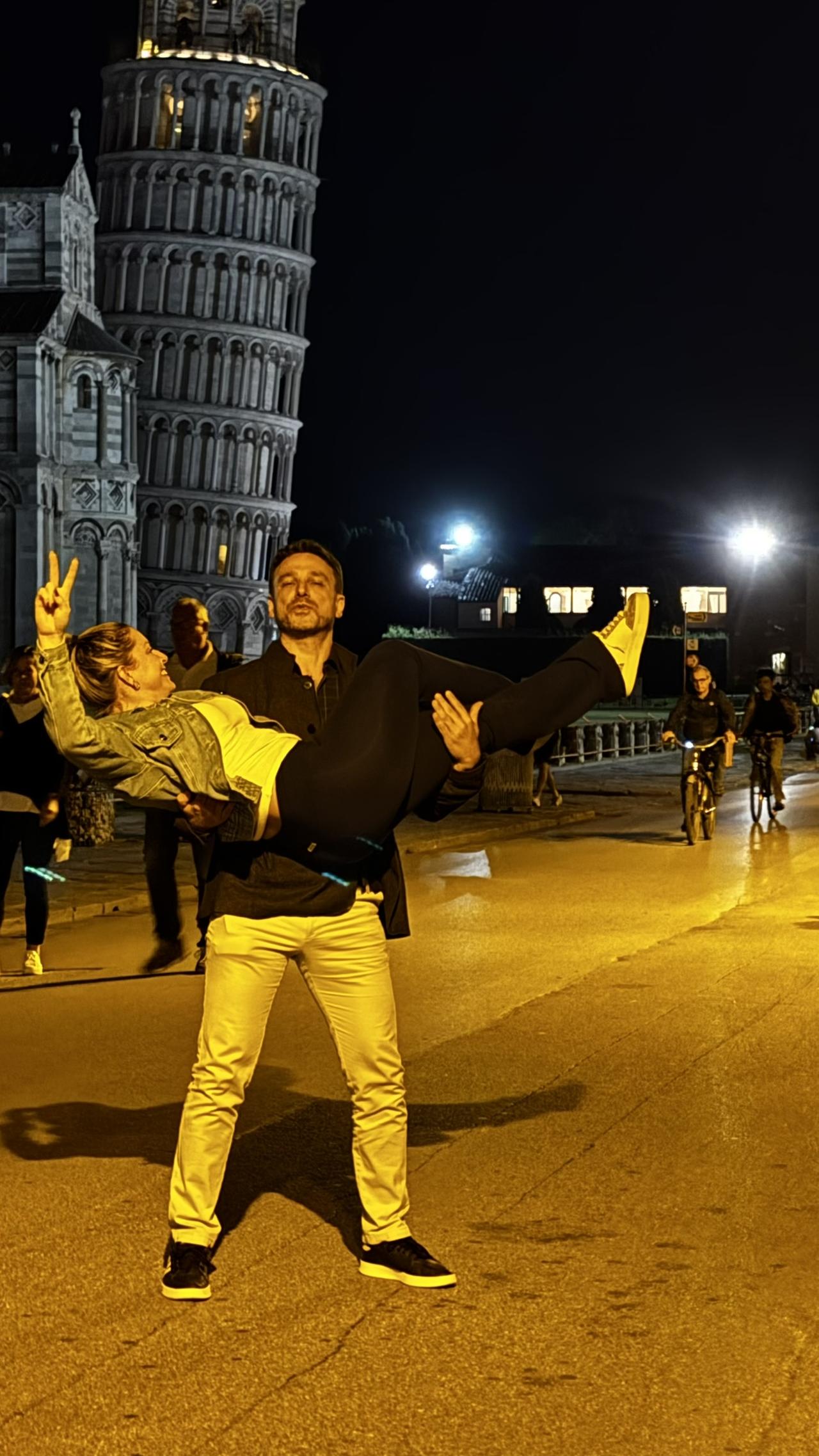 Marcelo e Alexandra na Torre de Pisa